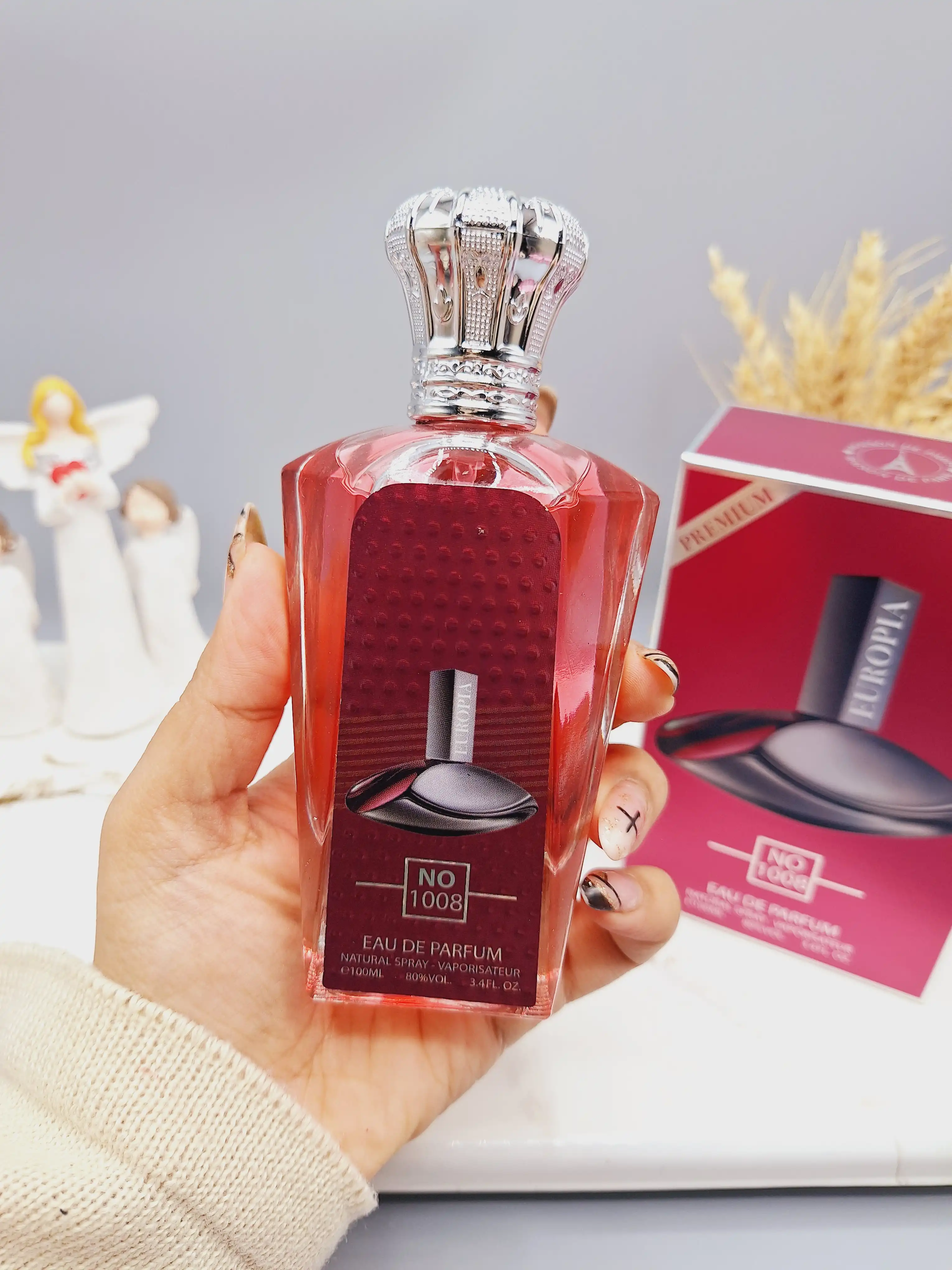 ادکلن زنانه خوشبو EAU DE PARFUM فوق العاده لاکچری کد 1008