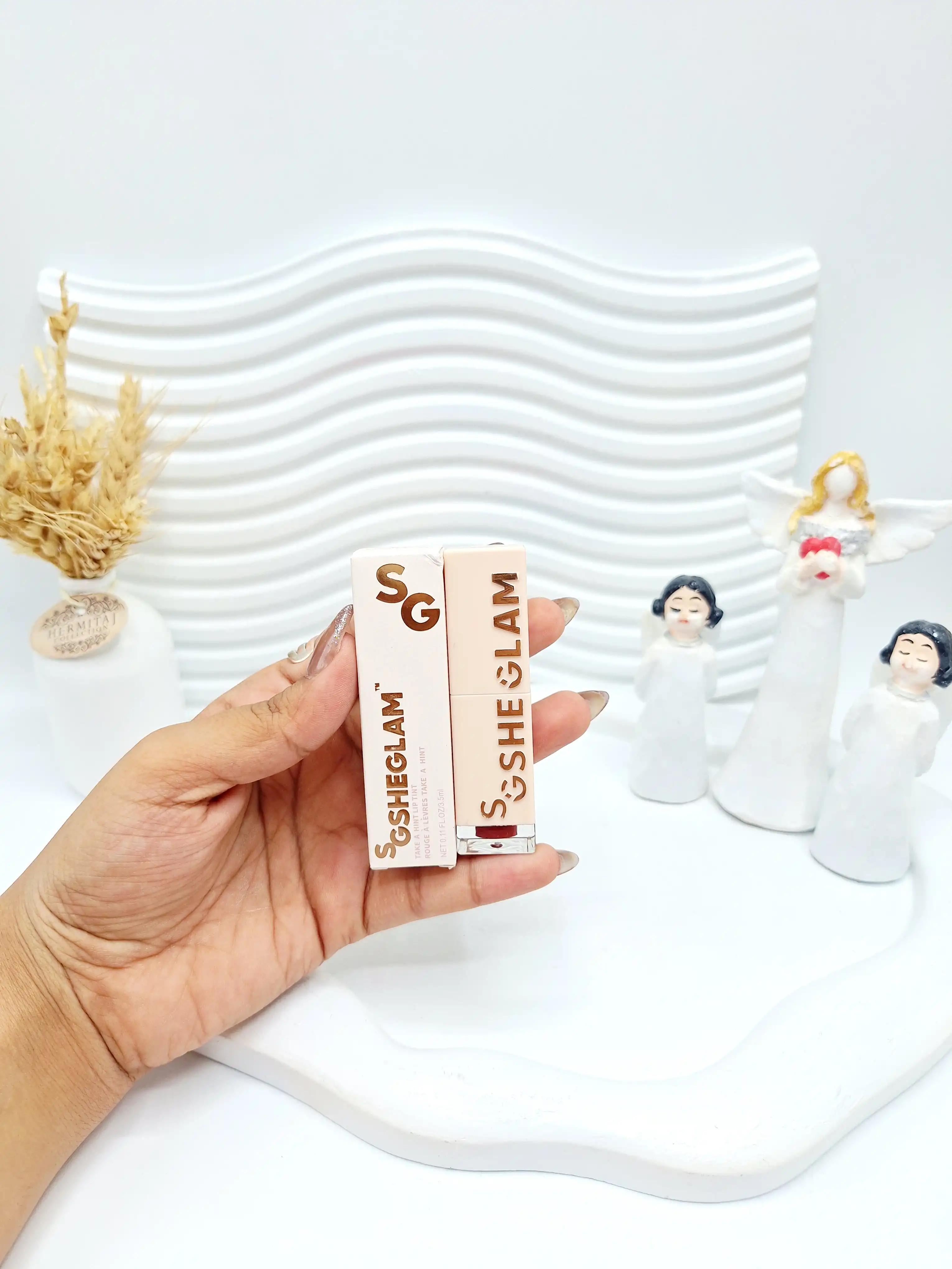 رژ تکی مایع خوش رنگ برند شیگلم کد 1366